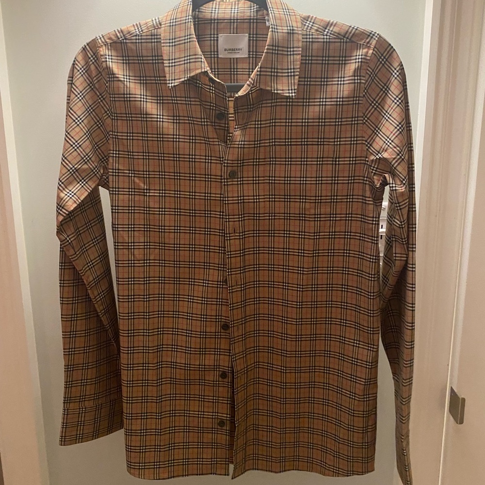 Burberry boys’ 14Y shirt in classic plaid Owen check NWOT